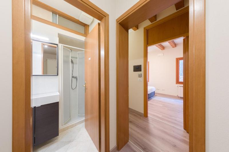 B And B Casanova Ai Tolentini Venetië Buitenkant foto